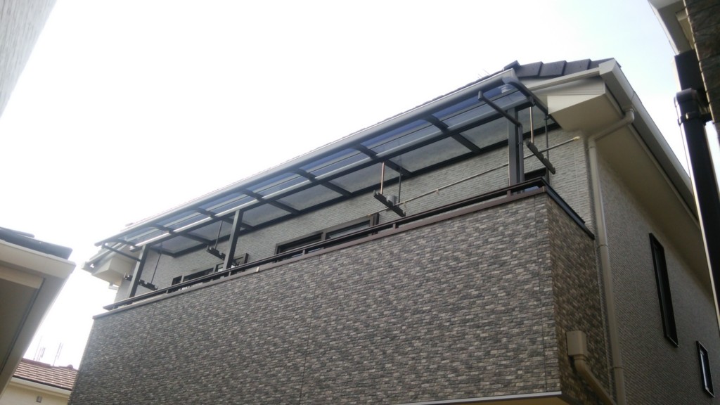 ベランダ テラス屋根設置　（LIXIL・スピーネR型・テラスタイプ）