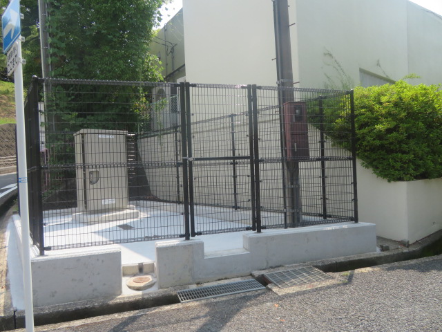 メッシュフェンス設置工事